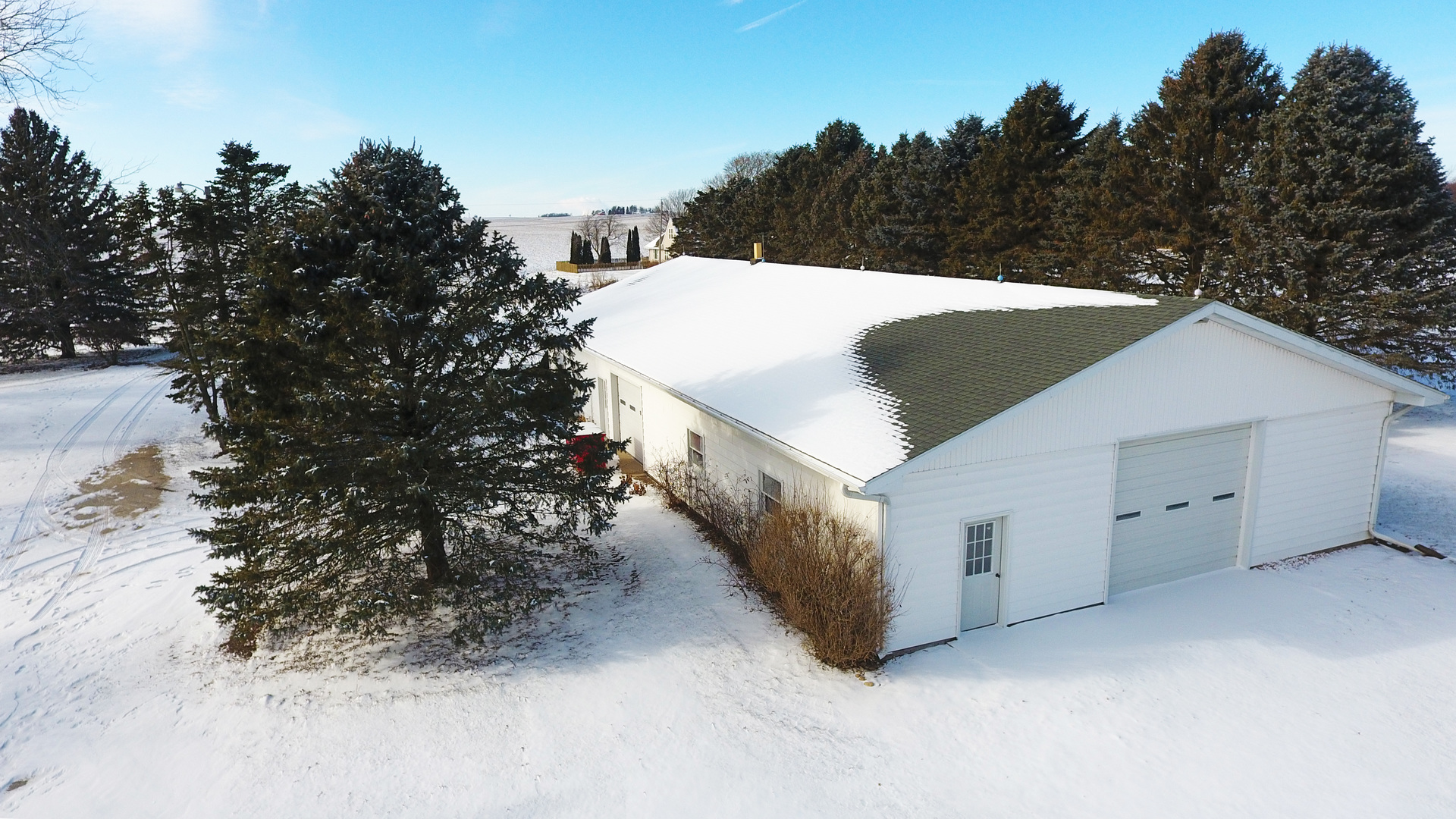 24960 Schafer Road Clare, IL 60111 - Photo 8 of 31