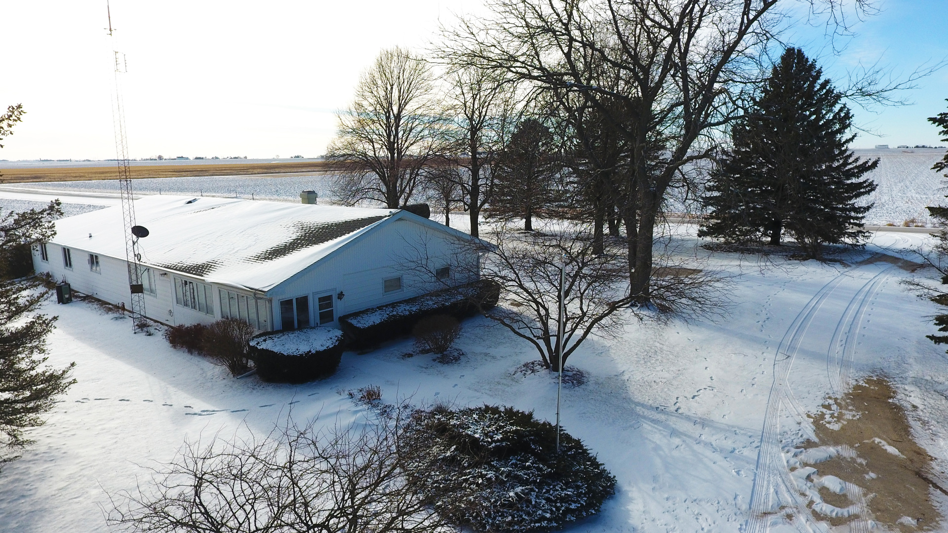 24960 Schafer Road Clare, IL 60111 - Photo 9 of 31