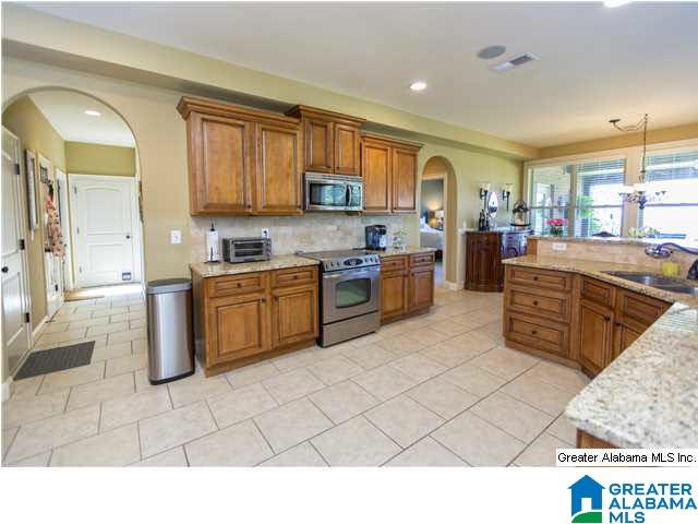 494 Oxford Way Pelham, AL 35124 - Photo 17 of 32