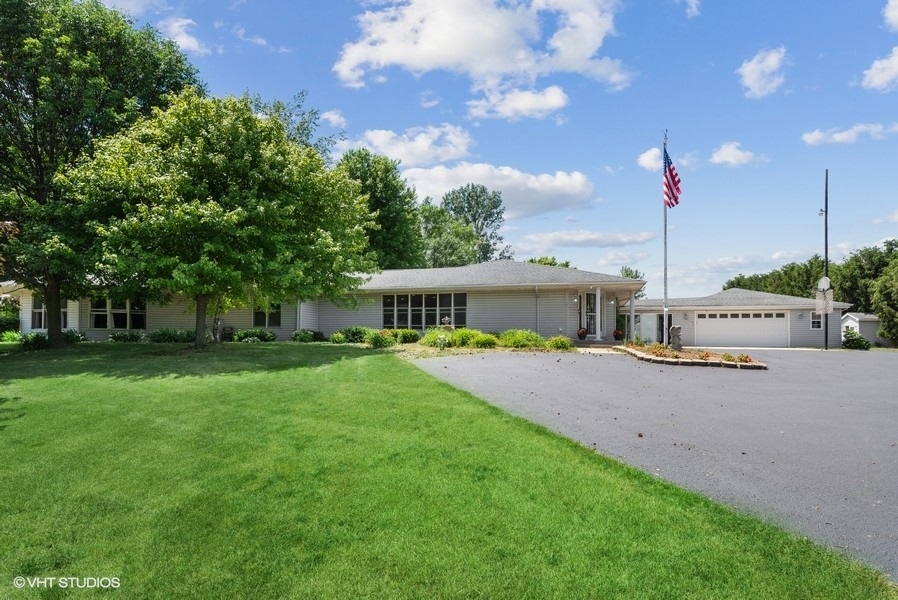 4770 Stone Quarry Road Belvidere, IL 61008 - Photo 9 of 54