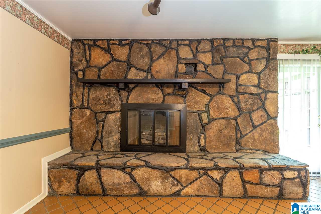 258 Canoe Creek Road Rainbow City, AL 35906 - Photo 12 of 47