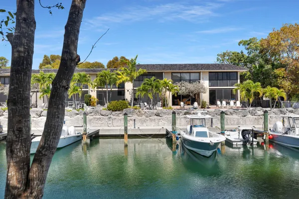 $1,195,000 | 96000 Overseas Highway, Unit DD3, Key Largo, FL 33037