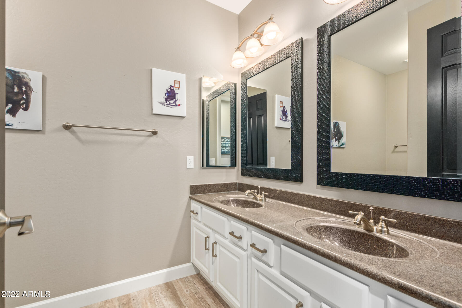 3296 East Vallejo Court Gilbert, AZ 85298 - Photo 87 of 122 Upstairs Bath