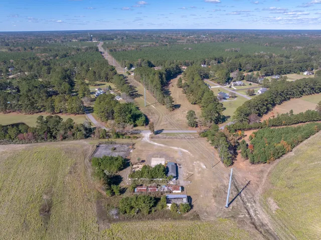 $274,800 | 218 Clubhouse Circle, St. George, SC 29477