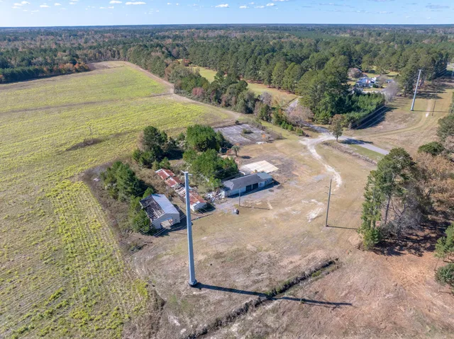 $274,800 | 218 Clubhouse Circle, St. George, SC 29477