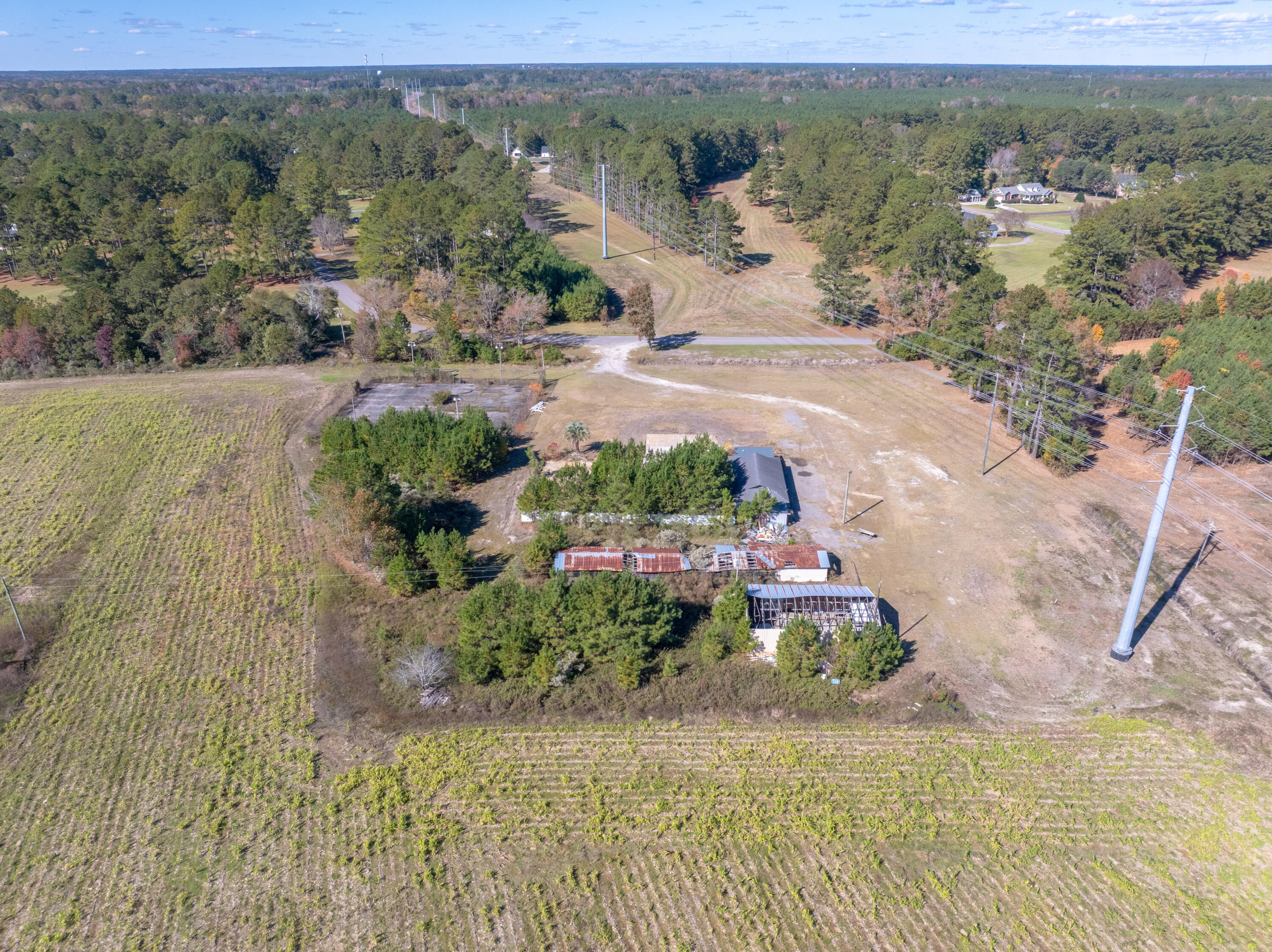 218 Clubhouse Circle St. George, SC 29477 - Photo 6 of 14 clubhouse 4