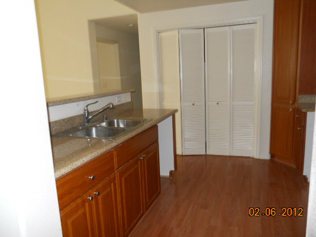 1883 Agnew Road, Unit 431 Santa Clara, CA 95054 - Photo 2 of 8 a bathroom with a sink a mirror and a shower