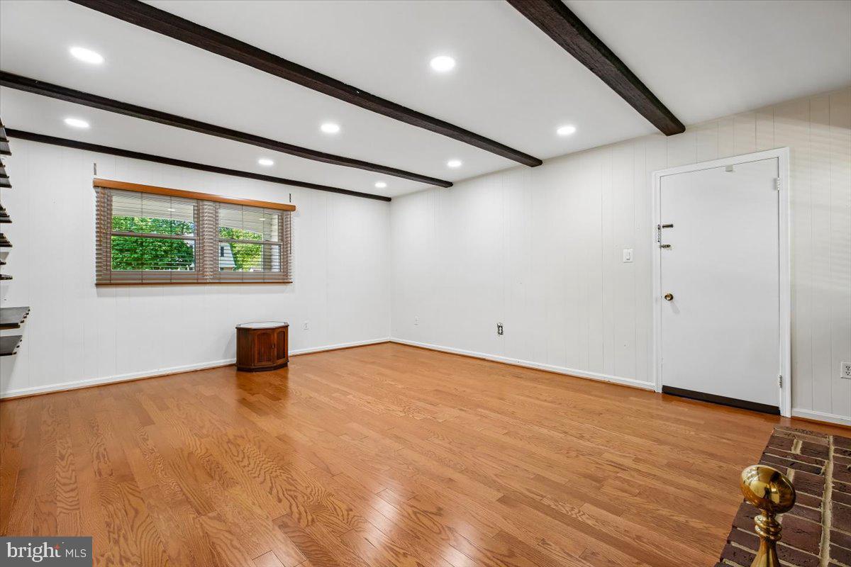 13909 Bethpage Lane Silver Spring, MD 20906 - Photo 13 of 60 Family Room