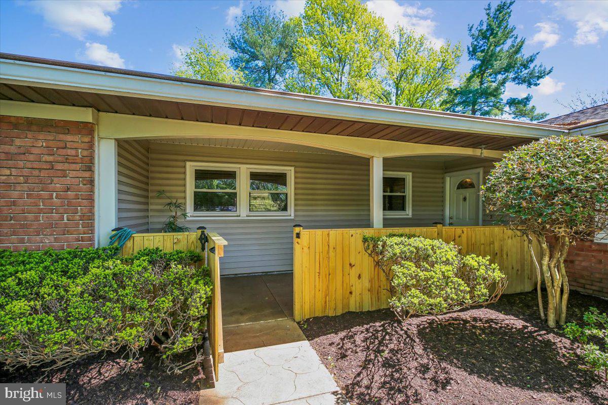 13909 Bethpage Lane Silver Spring, MD 20906 - Photo 28 of 60 Front Entry