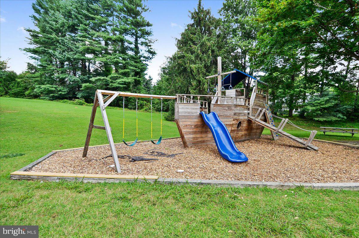 13909 Bethpage Lane Silver Spring, MD 20906 - Photo 39 of 60 Strathmore at Bel Pre Playground