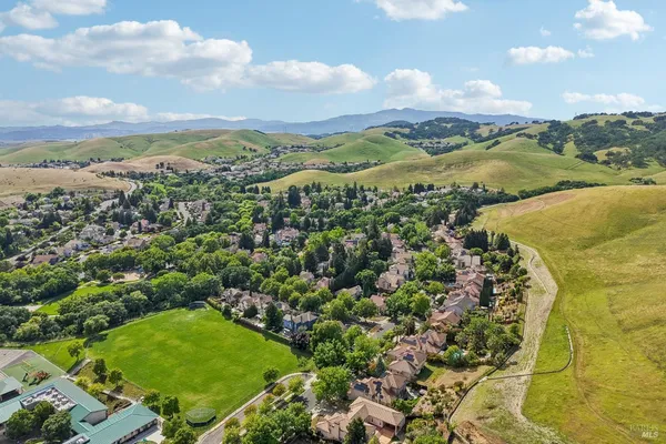$849,000 | 2129 Fieldcrest Avenue, Fairfield, CA 94534