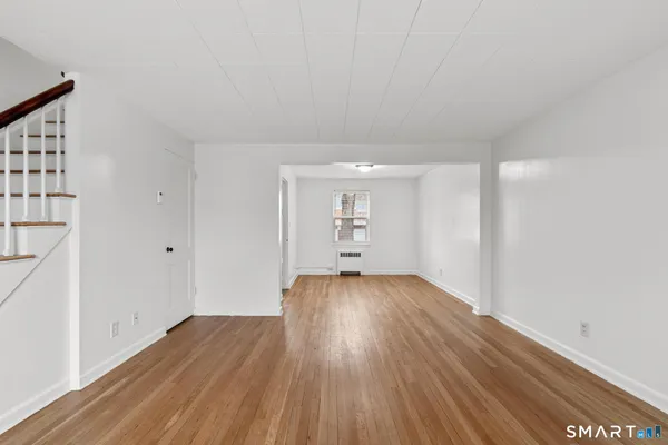 $2,095 | 52 Arnold Way, Unit 52, West Hartford, CT 06119