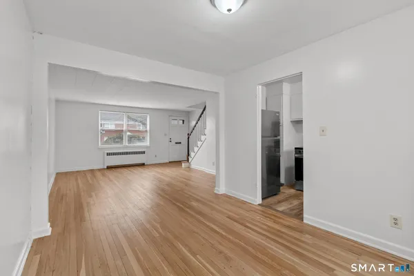 $2,095 | 52 Arnold Way, Unit 52, West Hartford, CT 06119