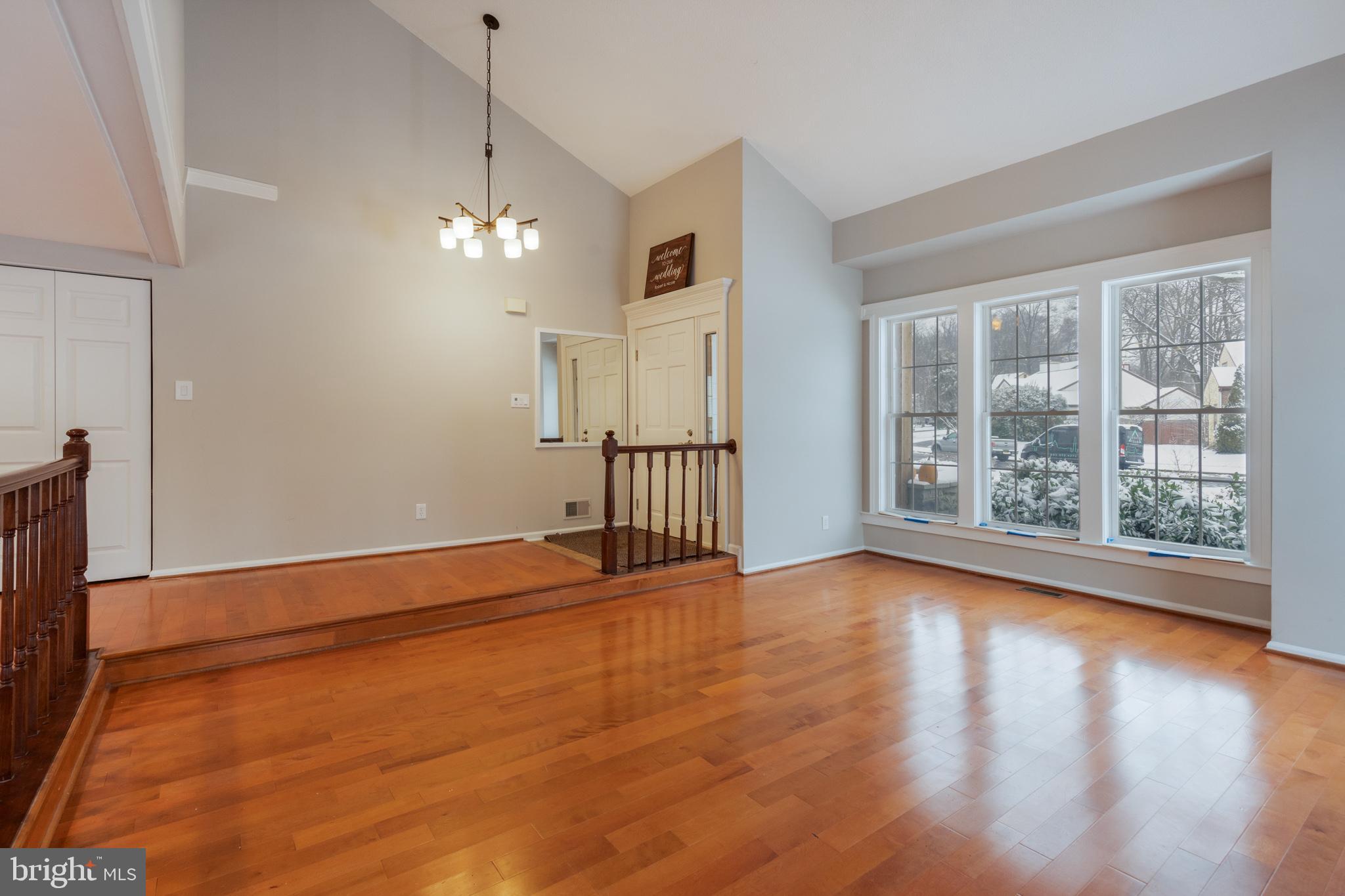 6729 Anders Terrace Springfield, VA 22151 - Photo 3 of 30 Gallery Image 3