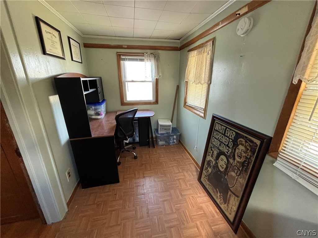 705 Velasko Road Syracuse, NY 13207 - Photo 25 of 40