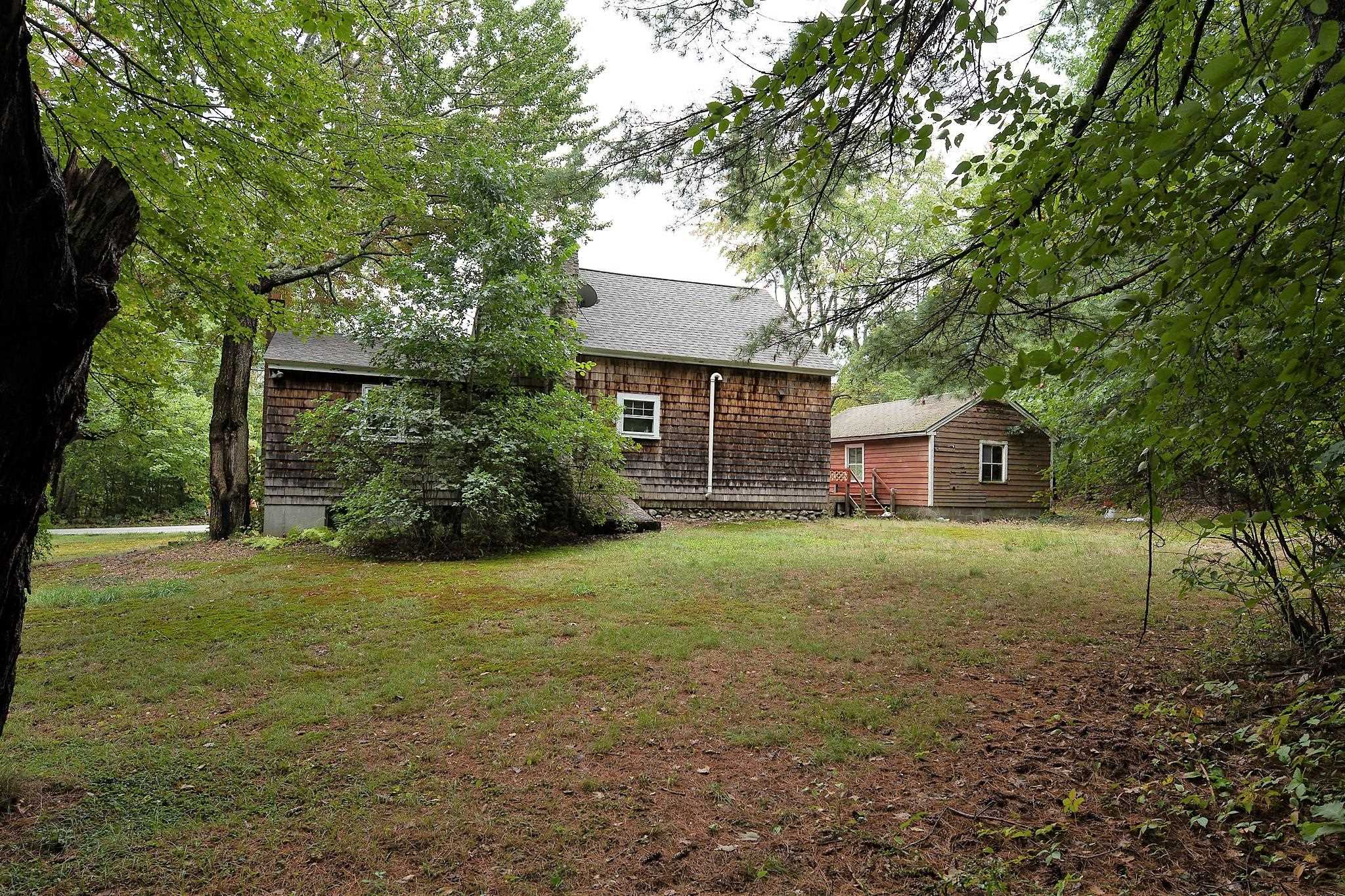94 Rattlesnake Hill Road Auburn, NH 03032 - Photo 3 of 35