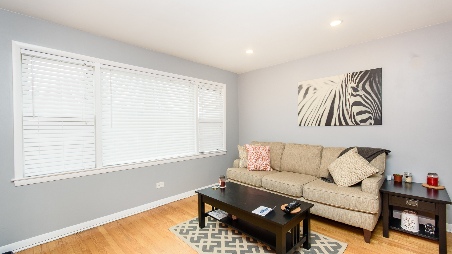 6754 West Higgins Avenue Chicago, IL 60656 - Photo 4 of 27