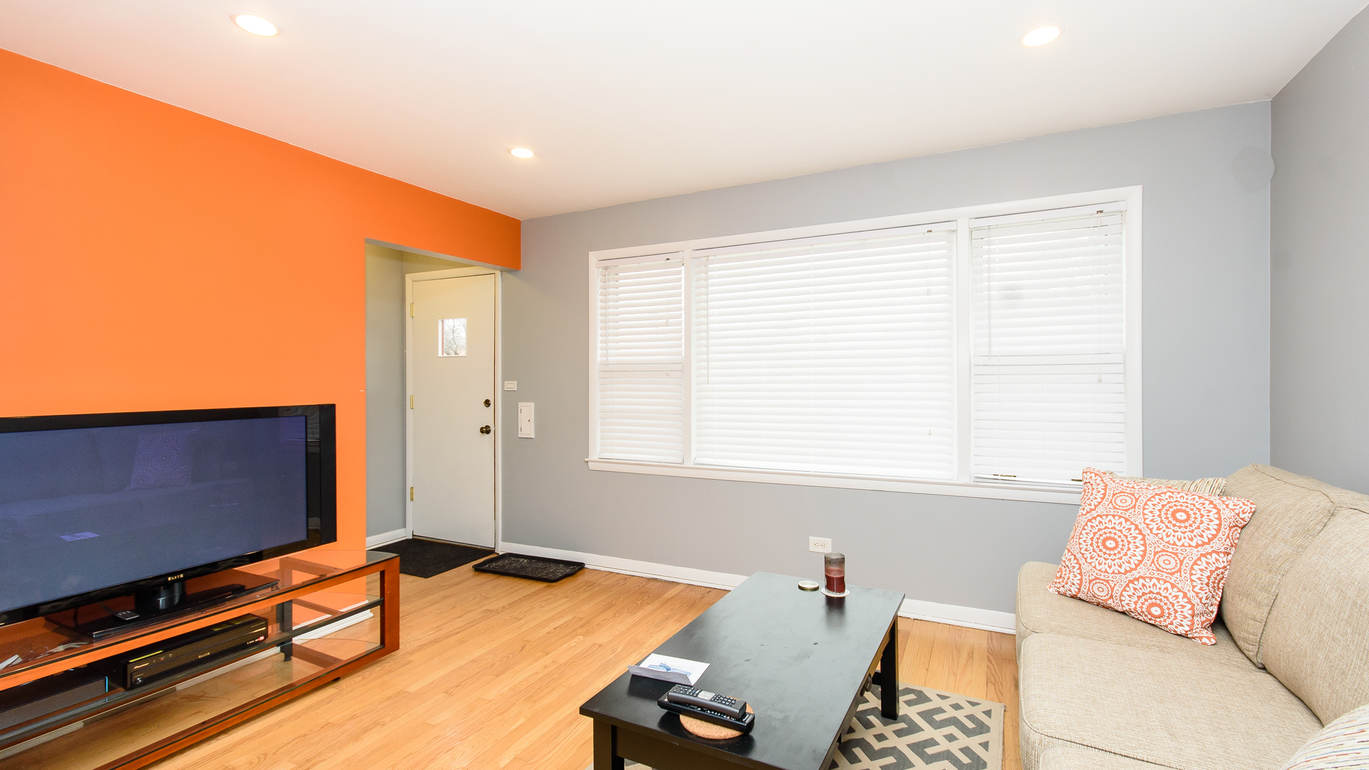 6754 West Higgins Avenue Chicago, IL 60656 - Photo 7 of 27