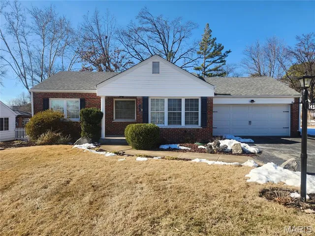 $349,900 | 1433 Lanvale Drive, St. Louis, MO 63119