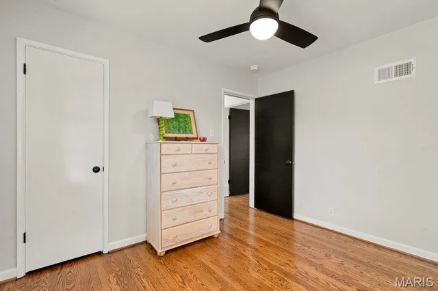 $349,900 | 1433 Lanvale Drive, St. Louis, MO 63119