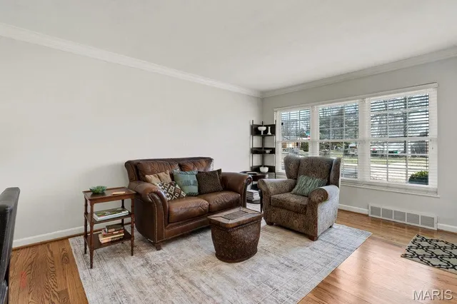 $349,900 | 1433 Lanvale Drive, St. Louis, MO 63119