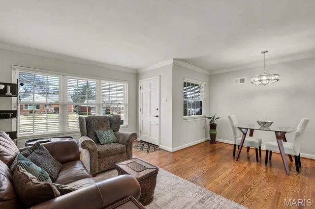 $349,900 | 1433 Lanvale Drive, St. Louis, MO 63119