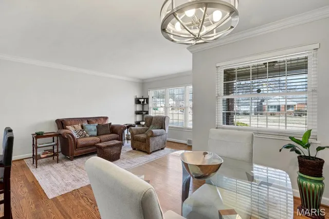 $349,900 | 1433 Lanvale Drive, St. Louis, MO 63119