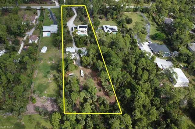 $1,459,000 | 5092 Boxwood Way, Naples, FL 34116