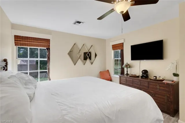 $1,425,000 | 5092 Boxwood Way, Naples, FL 34116