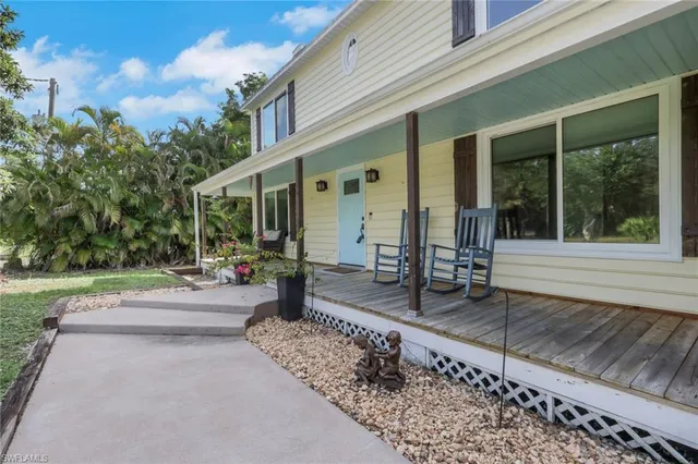 $1,425,000 | 5092 Boxwood Way, Naples, FL 34116