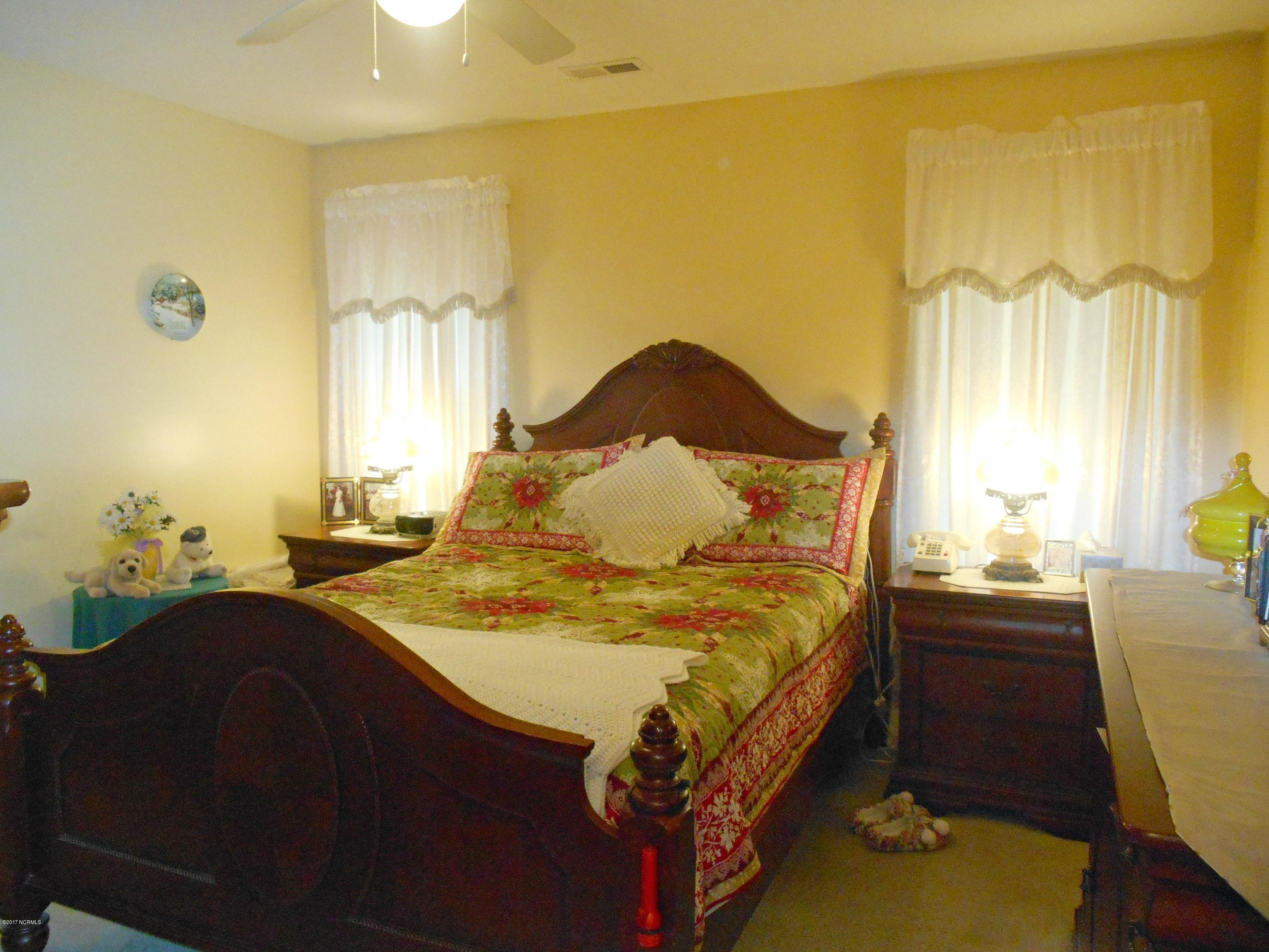 1080 Filmore Road Southport, NC 28461 - Photo 16 of 26 DSCN2034