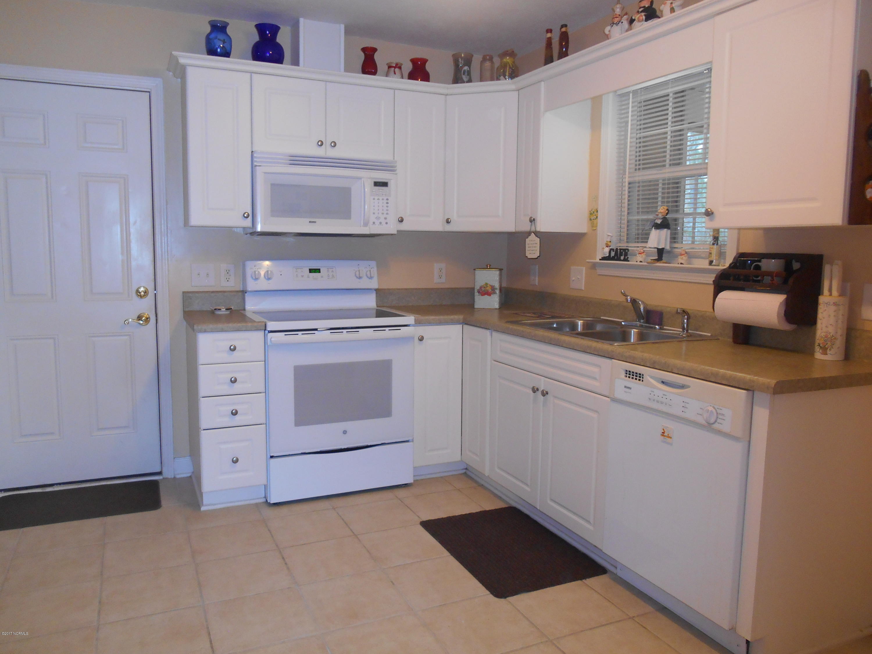 1080 Filmore Road Southport, NC 28461 - Photo 7 of 26 DSCN2022