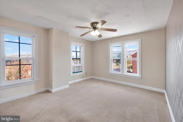 $2,100 | 4300 Main Street, Rohrersville, MD 21779