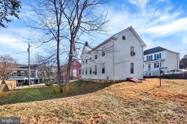 $2,050 | 4300 Main Street, Rohrersville, MD 21779