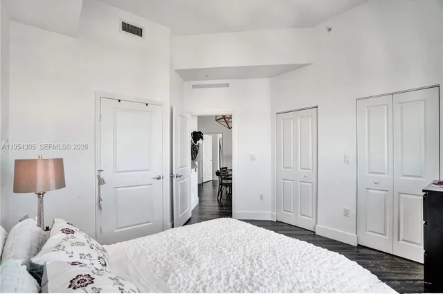 $4,500 | 7900 Harbor Island Drive, Unit PH2, North Bay Village, FL 33141