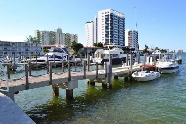 $4,500 | 7900 Harbor Island Drive, Unit PH2, North Bay Village, FL 33141