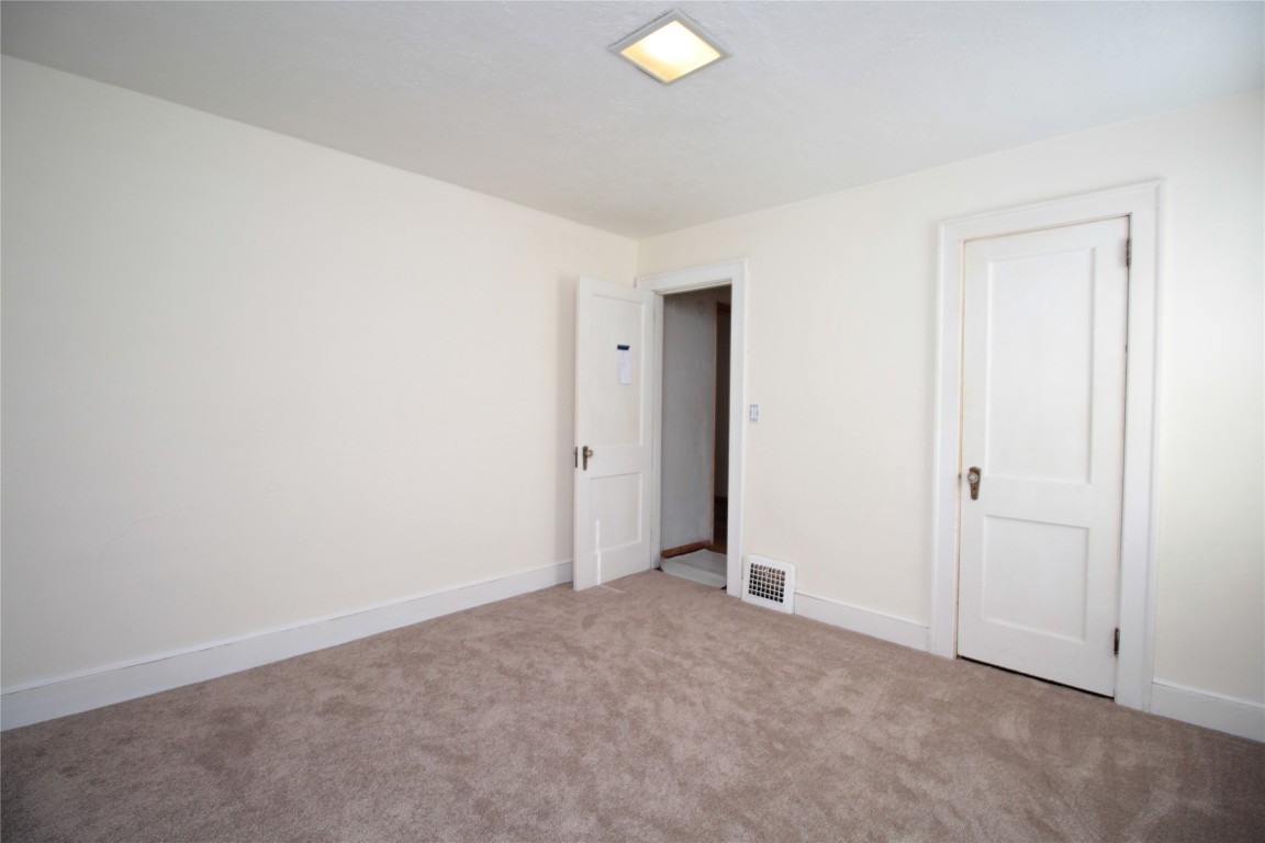 312 Midland Road Vestal, NY 13850 - Photo 17 of 49