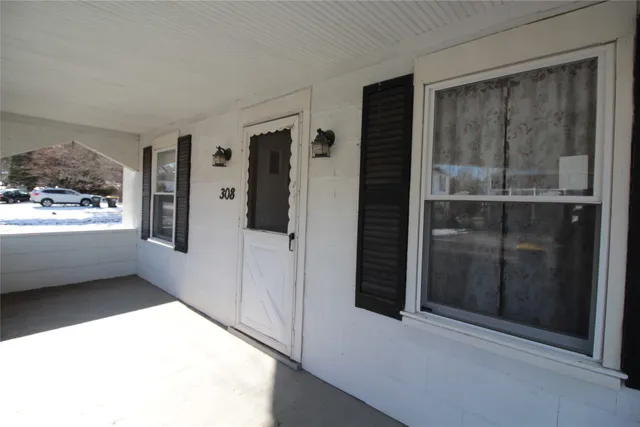 $170,000 | 312 Midland Road, Vestal, NY 13850