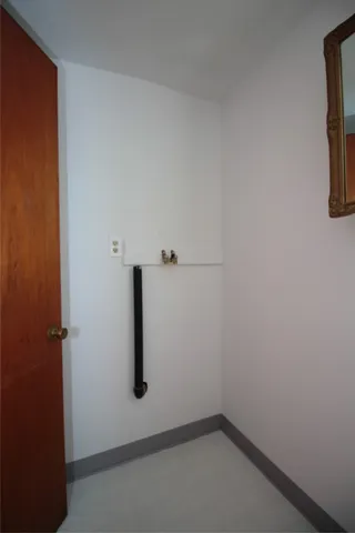 $170,000 | 312 Midland Road, Vestal, NY 13850