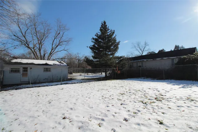 $170,000 | 312 Midland Road, Vestal, NY 13850