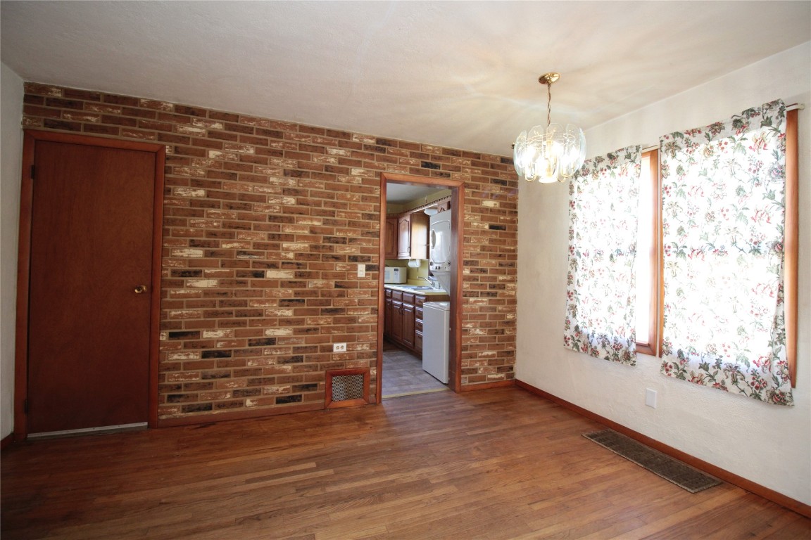 312 Midland Road Vestal, NY 13850 - Photo 6 of 49