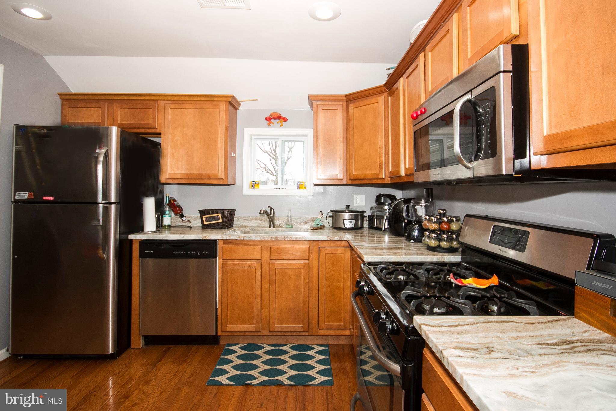 1938 Midland Road Baltimore, MD 21222 - Photo 9 of 28 Kitchen
