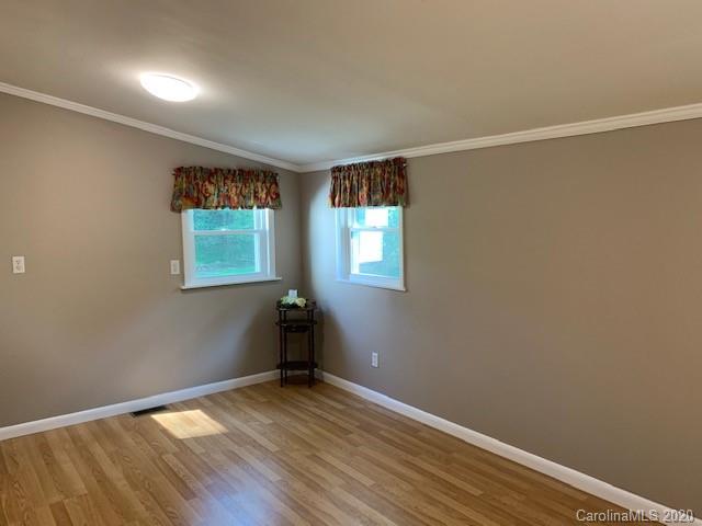 840 Spooky Hollow Road Marion, NC 28752 - Photo 14 of 31 Gallery Image 14