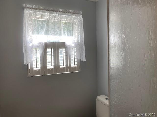 840 Spooky Hollow Road Marion, NC 28752 - Photo 18 of 31 Gallery Image 18