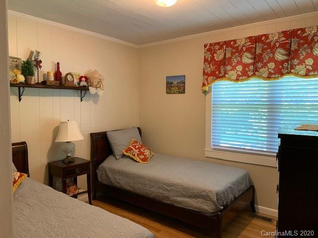840 Spooky Hollow Road Marion, NC 28752 - Photo 19 of 31 Gallery Image 19