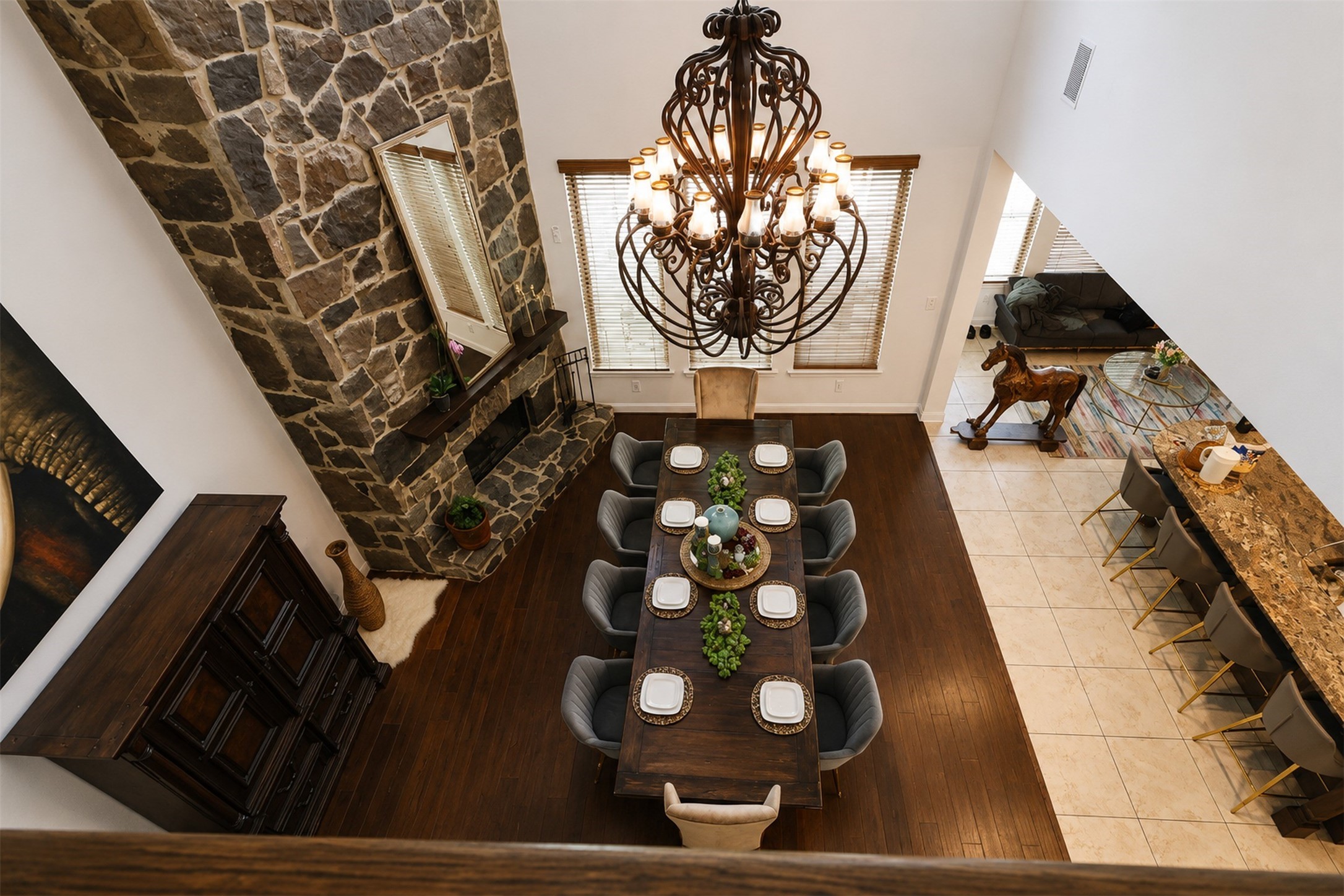 22 Sandwell Place Spring, TX 77389 - Photo 14 of 45 High ceilings