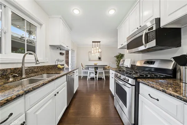 $869,000 | 2414 Niagara Way, Costa Mesa, CA 92626