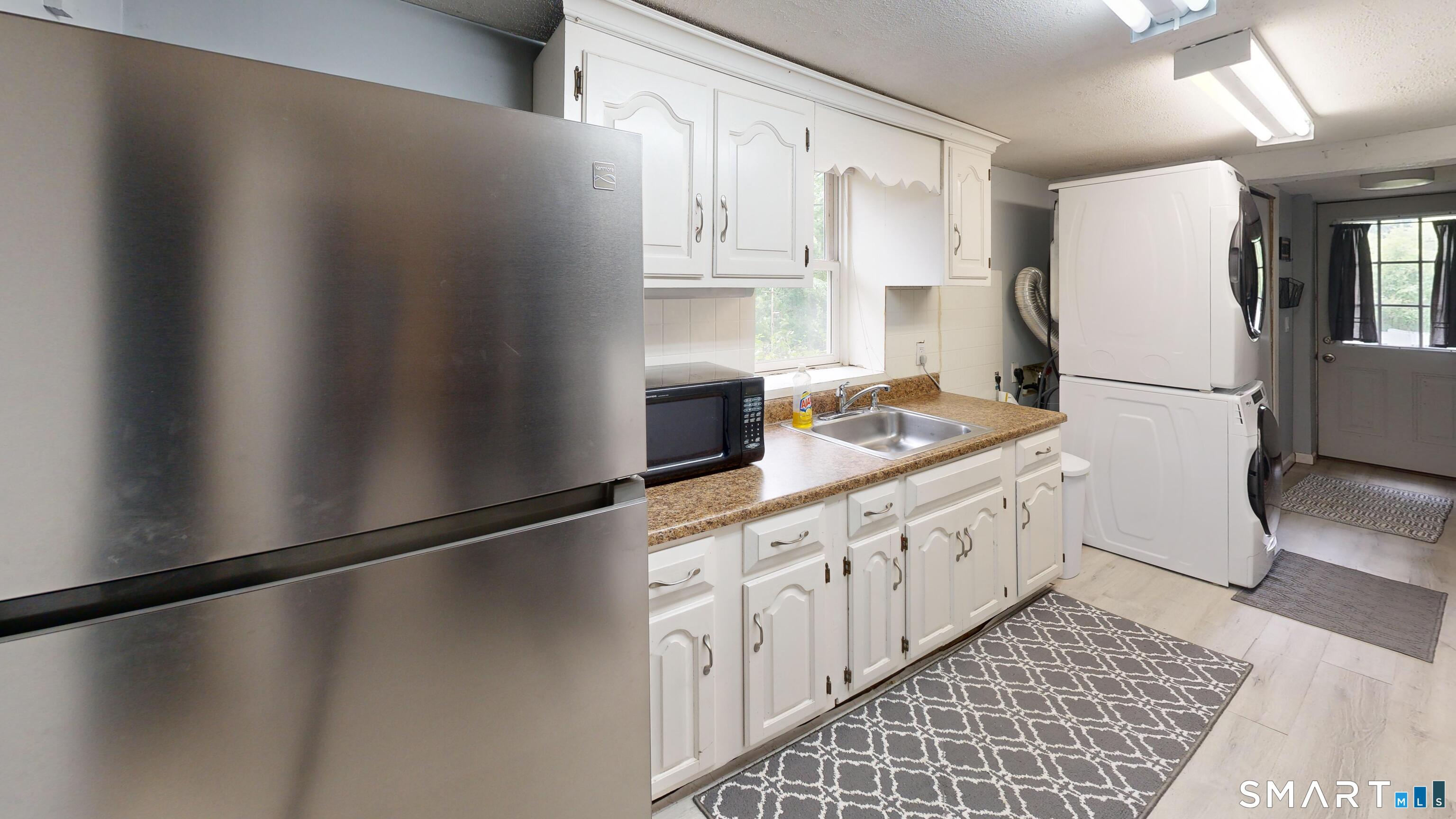 524 South Colony Street Meriden, CT 06451 - Photo 31 of 40