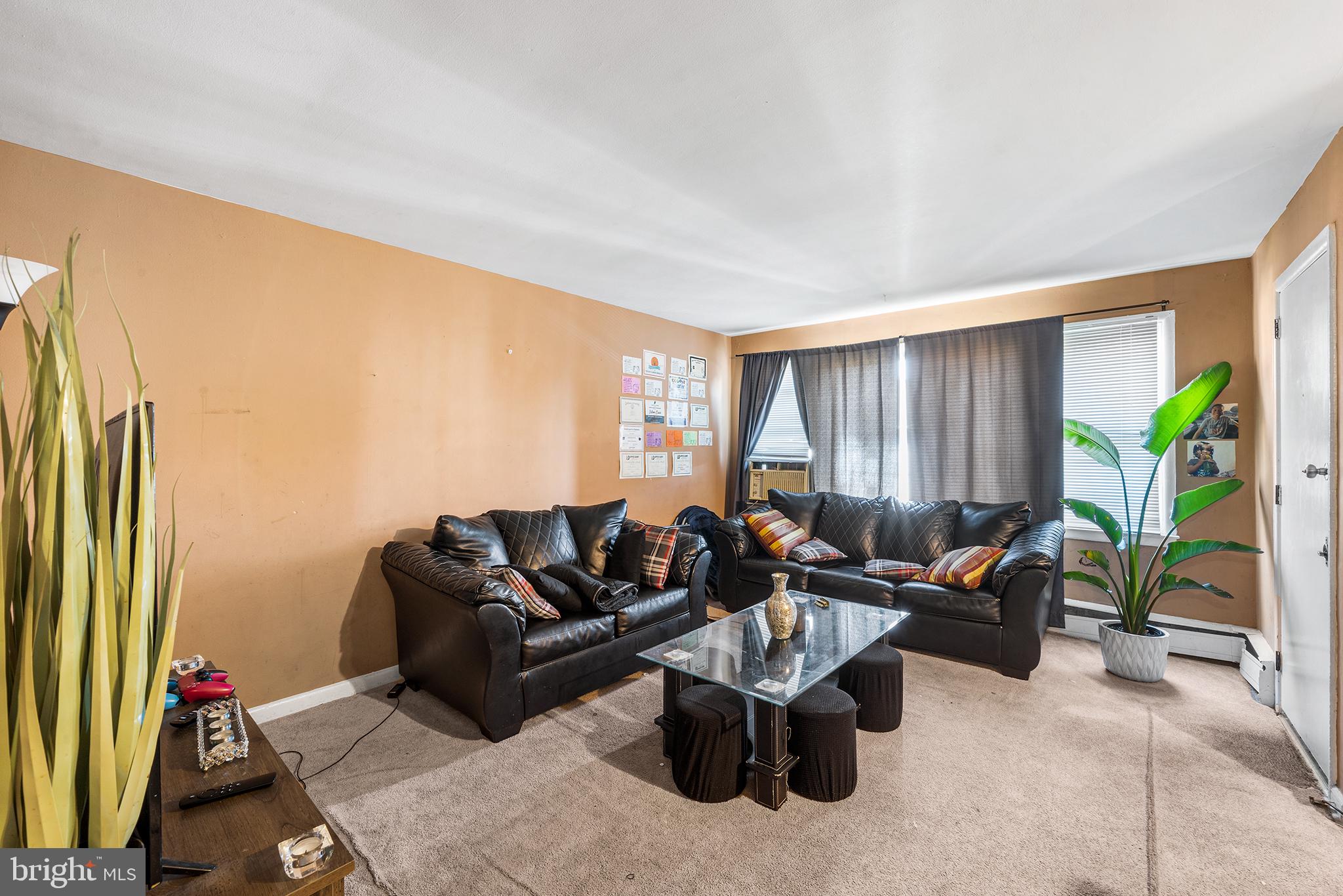 2407 Manor Road Havertown, PA 19083 - Photo 3 of 15