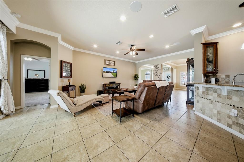 354 Hope Bay Loop Apollo Beach, FL 33572 - Photo 11 of 48